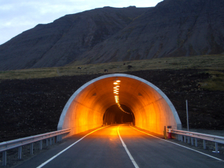 Obr. 06 Tunel na Islandu. Veern nlada po dokonen